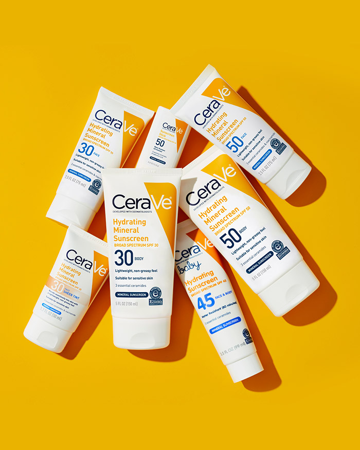 shot_01_full_franchise_hydrating_sunscreen_009_r2_alt-700x875-v1.jpg